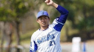 「笑いの神が降りてきていて流石です」　渾身のスピーチを遮る“邪魔者”にファン爆笑