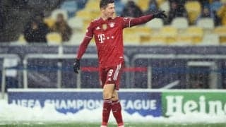 レヴァンドフスキの圧巻バイシクル弾で5連勝のバイエルンが首位通過《CL》