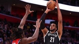 高精度なショットを沈めるネッツのオルドリッジ、新たな役割に「難しいのは当然なんだ」