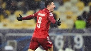 レヴァンドフスキが止まらない! 圧巻のバイシクルを決め、CL5戦で9得点「バロンドールは彼で」