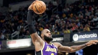ダブルOTの末、レイカーズがペイサーズに勝利…サンズが14連勝目を記録／NBA