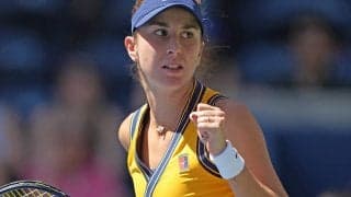 東京五輪金メダルのベンチッチ、まさかのアイスホッケーでのトレーニング姿を披露