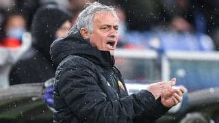 カード乱発、PK与えられず…モウリーニョ監督が審判へ皮肉「いくつかの事件があった」