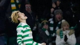 古橋亨梧は｢止められない｣!!完璧ワンタッチゴールで今季｢14点目｣!!セルティックの3連勝に貢献した｢圧巻ゴール｣