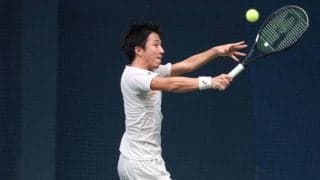 男女のシングルスで白石、神鳥がベスト４進出！　女子ダブルスは２組とも勝利　男子ダブルスの同士討ちは丹下・白石組に軍配