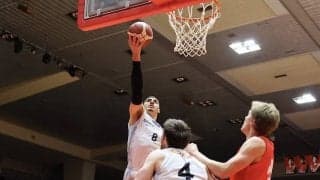 接戦から抜け出した島根が名古屋Dに勝利…後半にトラビスとビュフォードが躍動