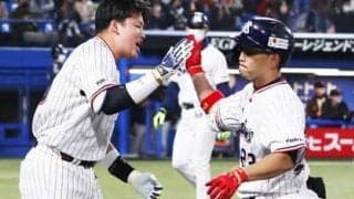 高津臣吾監督「いろいろな方針や目的がある」。ヤクルトが日本一で証明したチームビジョンと青木宣親が語っていた理想の野球