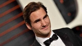 フェデラーが南アフリカのラグビー選手コリシを道案内