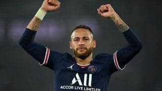 左足首捻挫のネイマールがパワーアップ目指してベンチプレス！リハビリに向けて「一歩一歩」