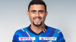 J2長崎、ウェリントン・ハットの期限付き移籍期間満了を発表「キャリアにおいてもかけがえのない時間となりました」