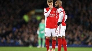 不安定なアーセナル…ネビル氏はチームのベテランたちに苦言「本当の意味でのリーダーではない」