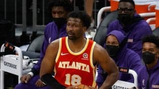 ホークスのフォワード、ソロモン・ヒルが右ハムストリングの腱の断裂により今季絶望