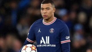 ムバッペがピアノの才能を披露? 鍵盤に手を添えるもネイマールは爆笑「噓つき」