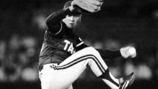 長嶋茂雄の引退試合で「打ち取ってしまった」佐藤政夫のタコ踊り投法