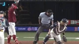 「動物園のペンギン」「めっちゃおもろい」　試合中の“奇跡のシンクロ”にファン爆笑