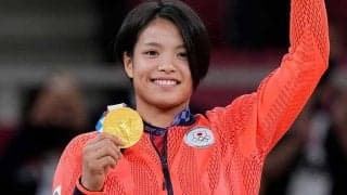 阿部詩、11か月遅れで披露した成人式振袖姿が好評「古典柄のお着物が似合ってます」