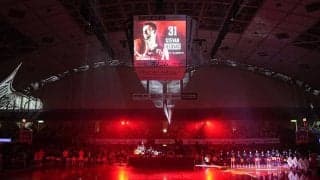 亡き友イェロヴァツに捧げる奮闘　Bリーグ三遠、10連敗も首位相手に浮上の兆し