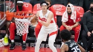 渡邊雄太がキャリア初のダブルダブル達成！　12得点10リバウンドで勝利に大きく貢献