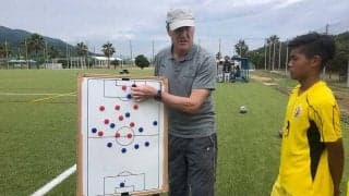 名将ベンゲルに仕えた男が高校サッカー部指導　不思議に感じた日本人選手の特徴とは