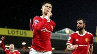 コロナ感染者発生で試合延期のユナイテッド、C・ロナウドはパートナーとのトレーニングで元気な姿