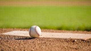 「これは合法？」　伝説の“背面投法”でストライク奪う右腕に米称賛「ゴーストのよう」