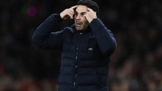 これも戦略？ アーセナル4位浮上の裏でアルテタ監督の行動が話題に「カードが出るべき」との意見も