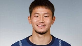 福岡が守備支えたDF奈良竜樹を完全移籍で確保、鹿島には1年で別れ「このような形で去ることになるのは悔しい」