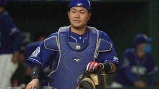 「ピンチの時に助けてくれよ」　中日・木下拓哉がミットに刻んだ亡き戦友との“絆”