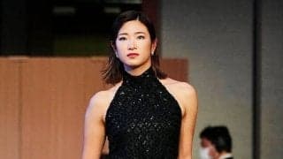 原英莉花、黒の絢爛ノースリーブドレス披露　クリスマスの予定「実は…」と自ら明かす【JLPGA年間表彰式】