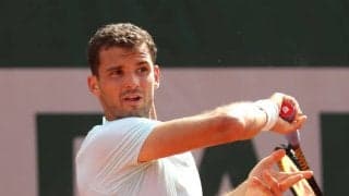 水着姿で雪だるまをハグ！テニスのスター選手たちが雪で大はしゃぎ