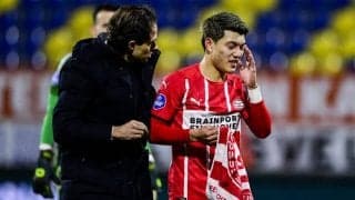 日本代表・堂安律の衝撃顔面ショットが｢話題｣!!オランダリーグ2戦ぶりスタメンも…出血で｢負傷交代｣！SNSでは｢お大事に｣｢一周まわって可愛い｣の声も