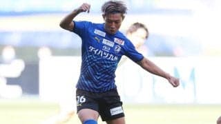 J2降格の大分、FW渡邉新太、DF上夷克典、MF野嶽惇也と契約更新