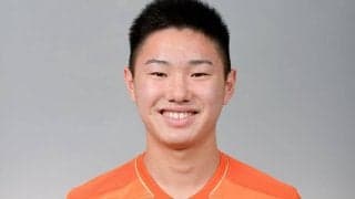 新潟がルーキーMF三戸舜介と契約更新、今季27試合3得点で来季は田中達也がつけた「14」に背番号変更