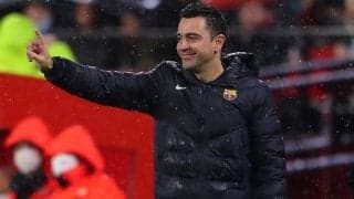 「ホッコリする」チャビ監督と元同僚の試合中のハグ＆頭ポンポンに反響「ジーンときた」