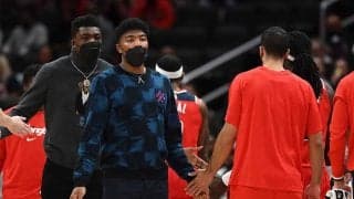 【NBA】八村塁がチーム遠征に帯同　ウォームアップへの参加で戦列復帰の第一歩か　コロナ延期が後押し