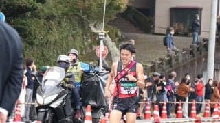 「常識を疑え」　箱根駅伝のダークホース、國學院大を支える監督の挑戦心