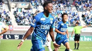 徳島が今季途中加入のFWバケンガと契約更新「いるべき場所であるJ1で再び戦うために」