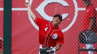 守備力向上のために必要な習慣は？　秋山翔吾がキャッチボールから意識すること