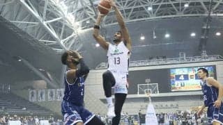 エバンスが26得点を挙げた琉球が辛勝…横浜は河村勇輝とキング開が初出場