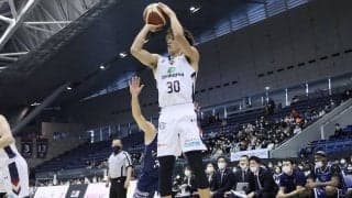 安定した試合運びで琉球が10連勝達成…横浜は河村勇輝とキング開が今季初得点