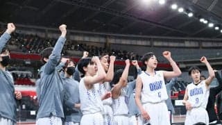 【ウインターカップ2021】桜花学園3連覇達成！　京都精華学園に競り勝つ