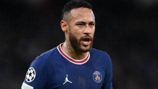 オフでも筋トレ! PSG・ネイマールは上半身のトレーニングを止めない