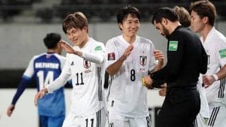 【2021年から2022年へ】「シャルケの監督は板倉滉の扱いに怒っていた」「1月に生き残ってほしいメンバーは武藤嘉紀と稲垣祥」【サッカー日本代表・年末年始の大激論】(3)