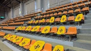 馬瓜エブリン発案、Wリーグ初のシート広告が元日からの公式戦にお目見え