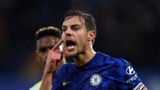 マネの腕が顔面に直撃…アスピリクエタが判定に異議「あれは明らかにレッドカード」