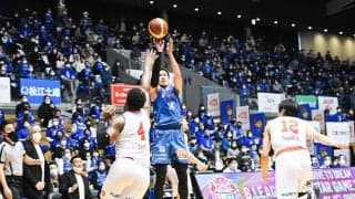 金丸&安藤コンビが躍動！ 島根がホームで名古屋Dとの競り合いを制す