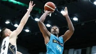 サイモンが今季最多32得点13リバウンド、延長戦の末に京都が三河を撃破