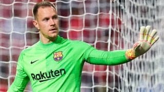 早くも「セーブ・オブ・ザ・イヤー」誕生か、後半ATの至近距離ボレーをテア・シュテーゲンが見事にストップ!