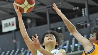 【Jr.ウインターカップ2021-22】大阪薫英女学院中が勝利、好ディフェンスで八王子市立第一中のリズムを崩す