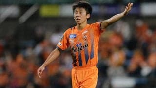 清水がシーズン途中加入のMF松岡大起、新加入のGK永井堅梧と契約更新